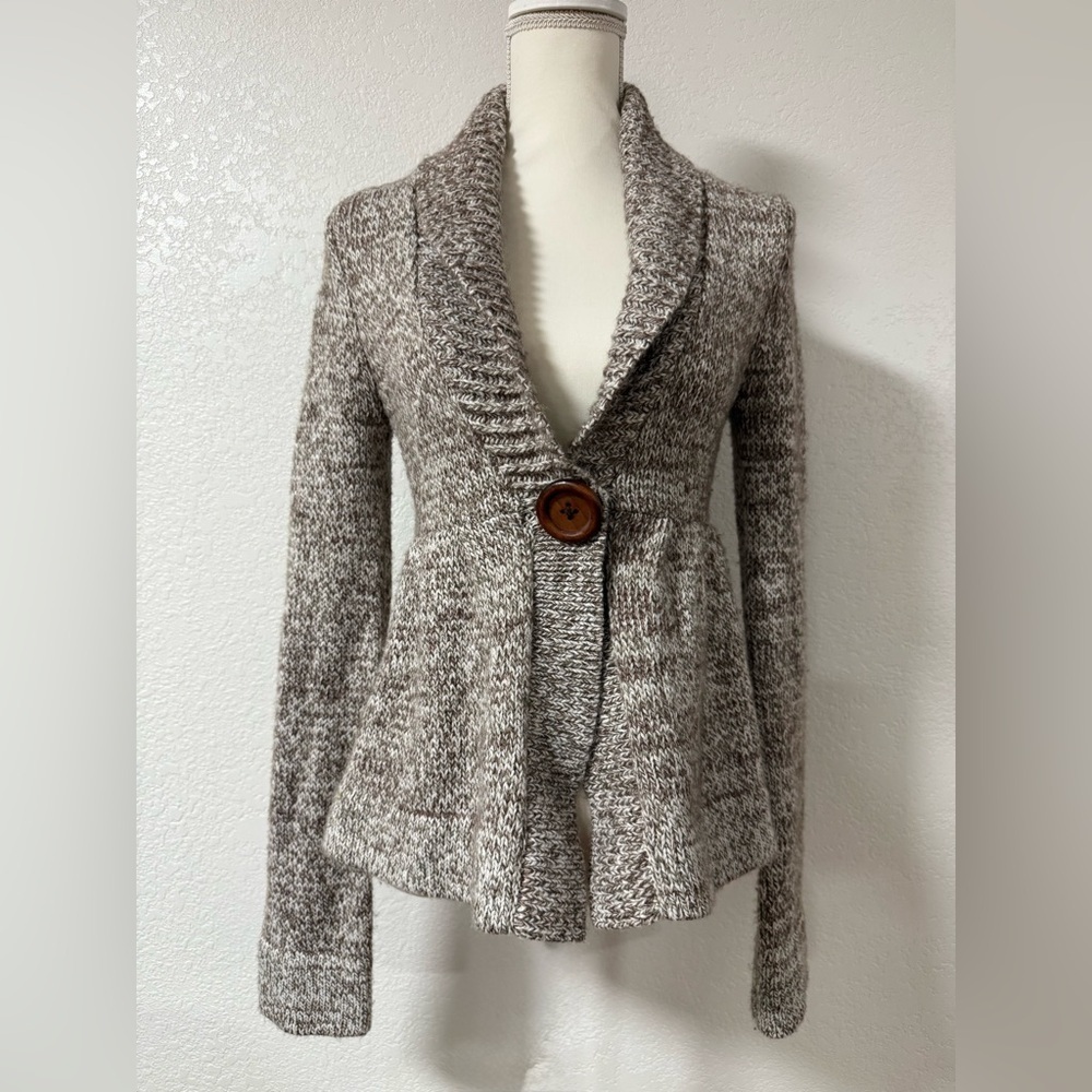 IN STITCHES Cozy Knit Cardigan with Button Size M